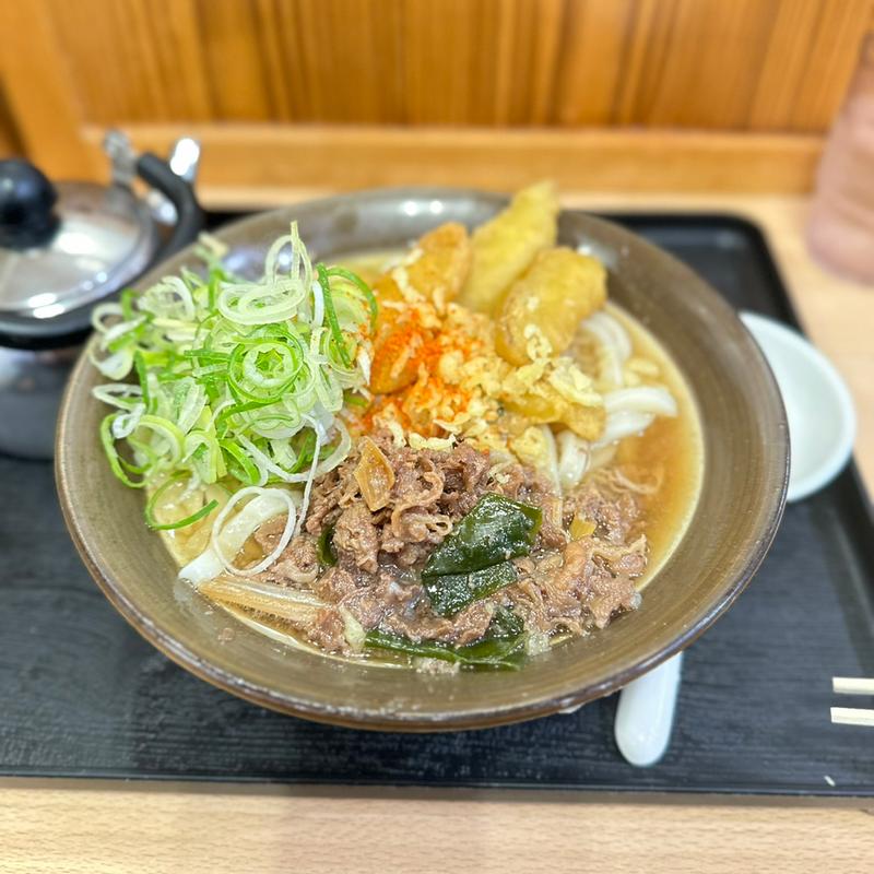 (牧のうどん 博多バスターミナル店)