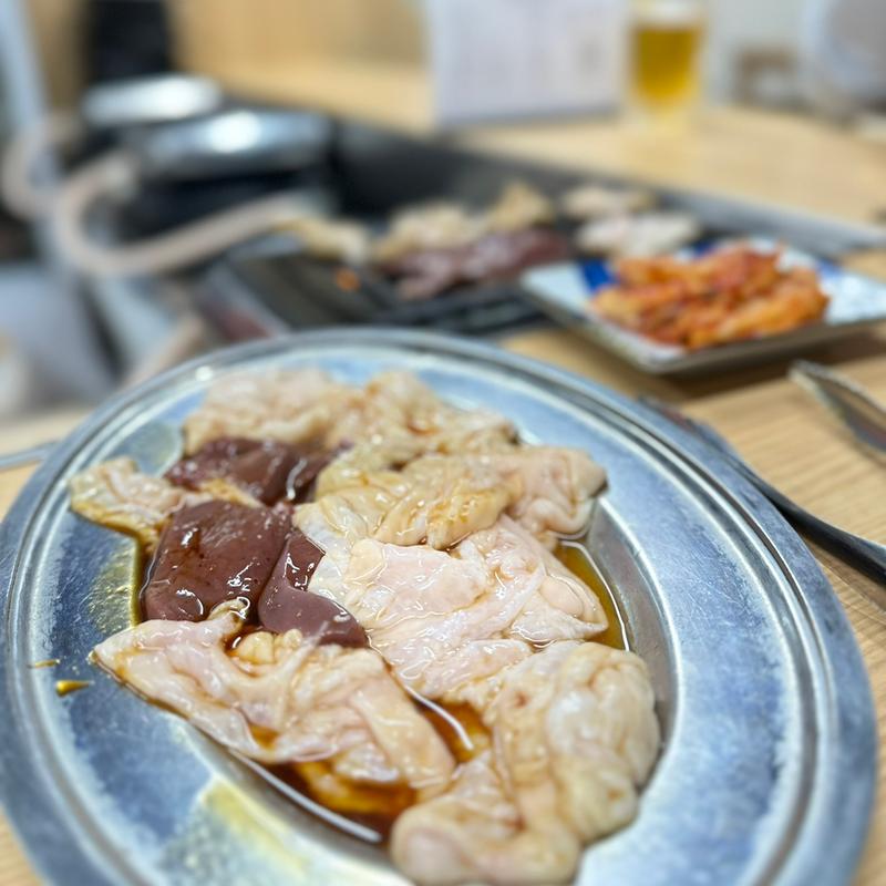 ホルモン　シロ(ほがらか屋 本店 )