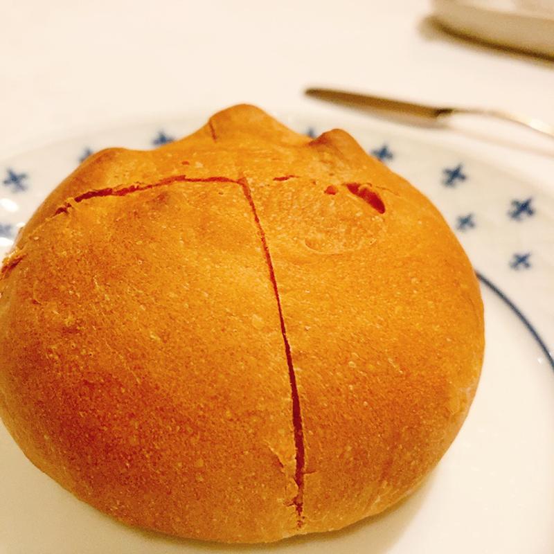 パン（シェフにおまかせ！フルコースランチ）(フレンチダイニング　尾崎 )