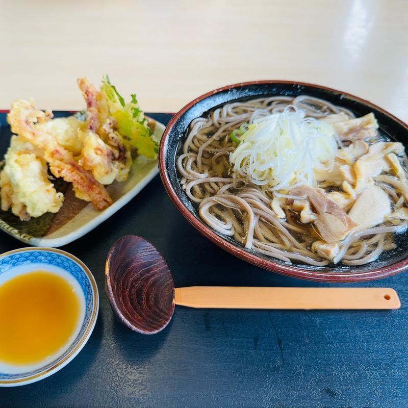 肉そば(そば処つる福 本店)