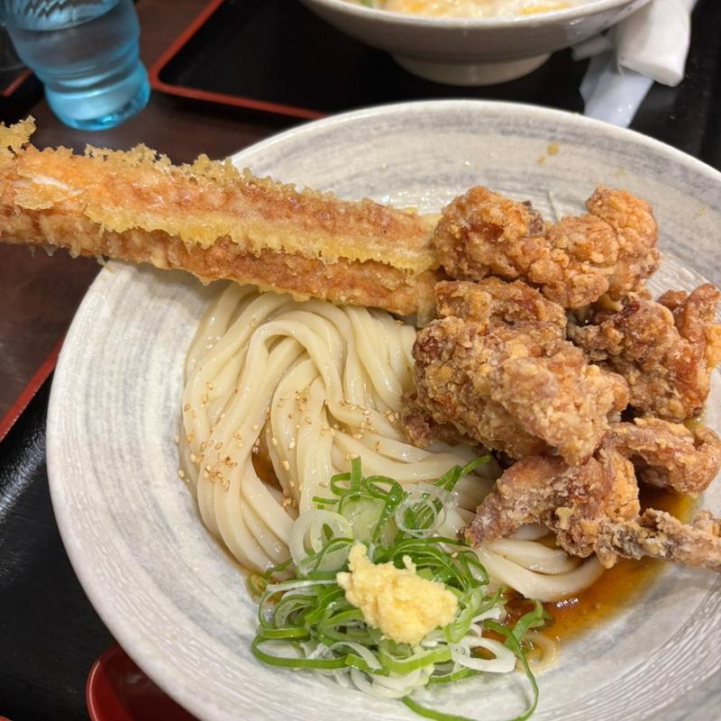 ちくざんうどん(ザンギうどん一久 狸小路本店)
