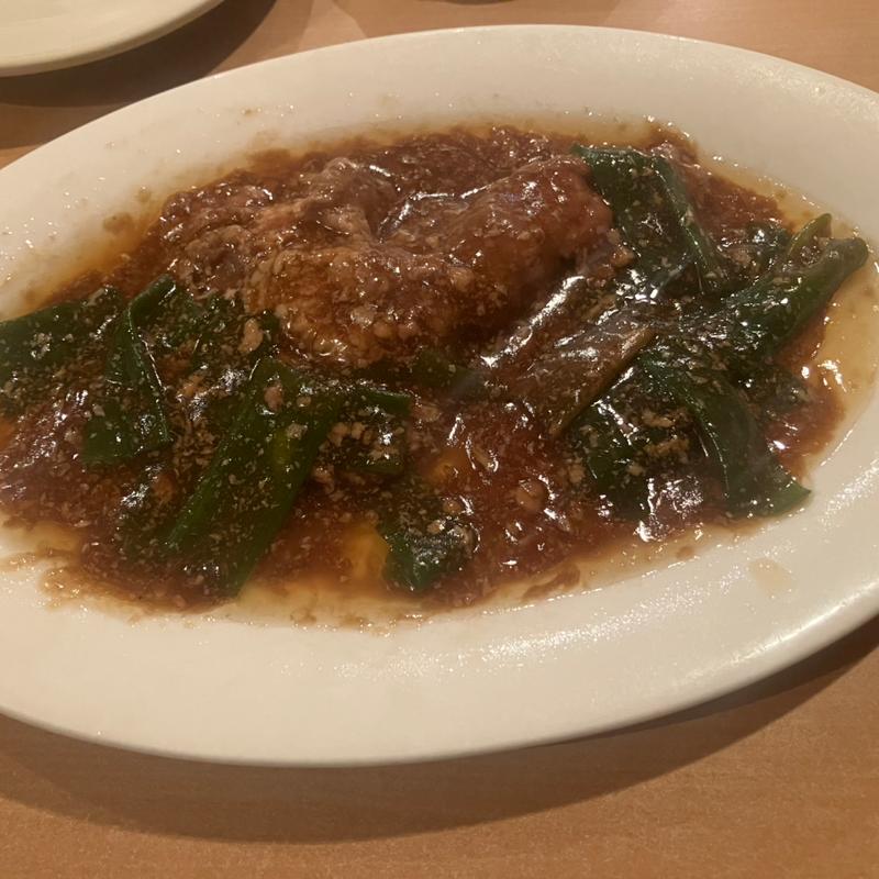 紅焼猪脳【豚の脳みその炒め】(上海小吃)