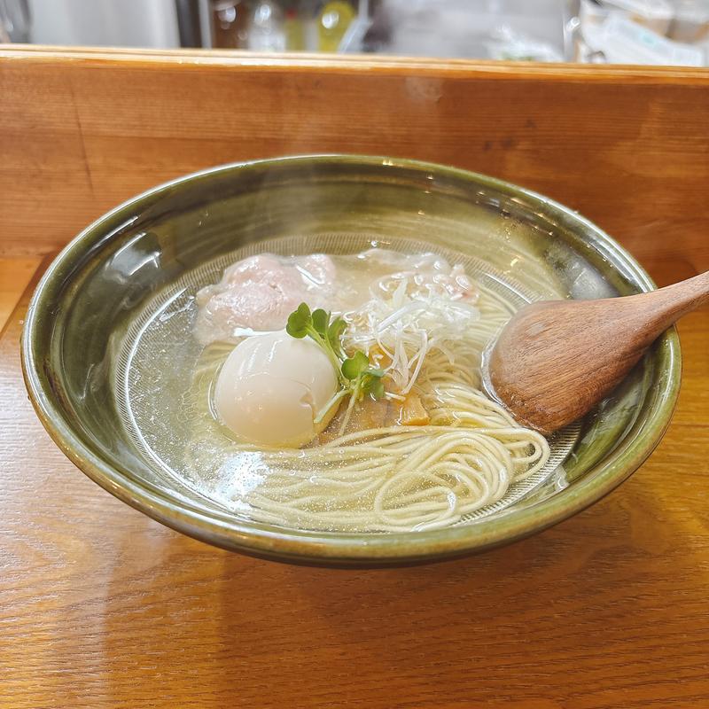 塩煮干しそば(味玉付)(華塩)