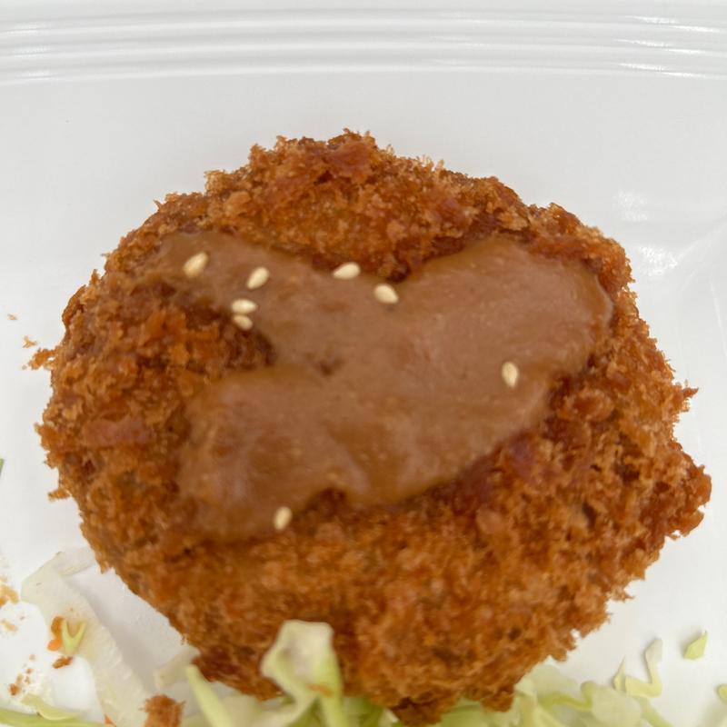 メンチカツ(札幌市役所本庁舎食堂)