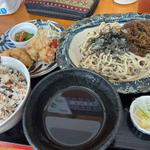 もずくそばセット 冷麺