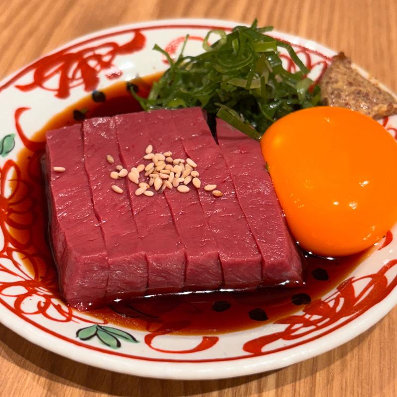 ハツ刺し(和牛小皿 しんうち 虎ノ門ヒルズ)