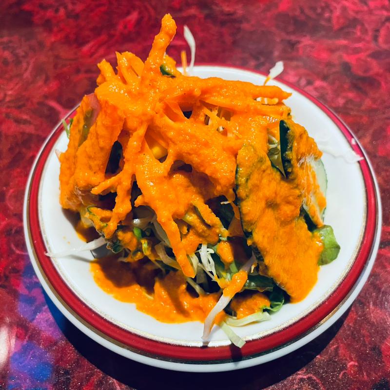 サラダ(ドゥルガダイニング)