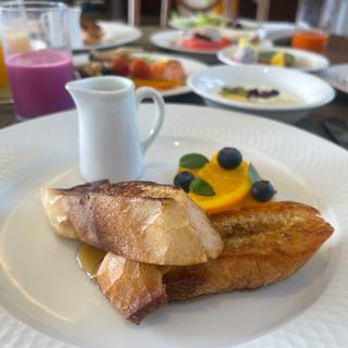 朝食