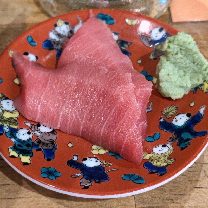 本まぐろ中とろ(三崎まぐろ専門店 Tunaがる 横浜ドリームランド店)