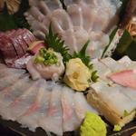 魚金の刺身盛り合わせ