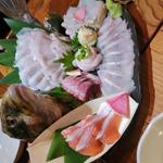魚金の刺身盛り合わせ