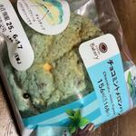 チョコミントメロンパン