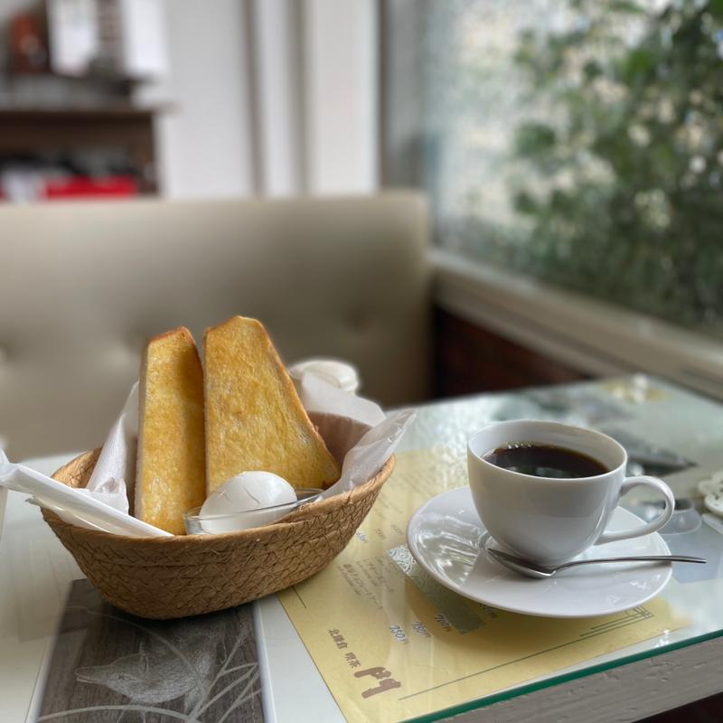 ブレンドコーヒーとモーニングセット(門)