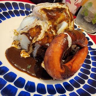 国産無塩せきソーセージカレー(ピラミッド)