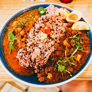 2種あいがけ(ナミニノカレー )