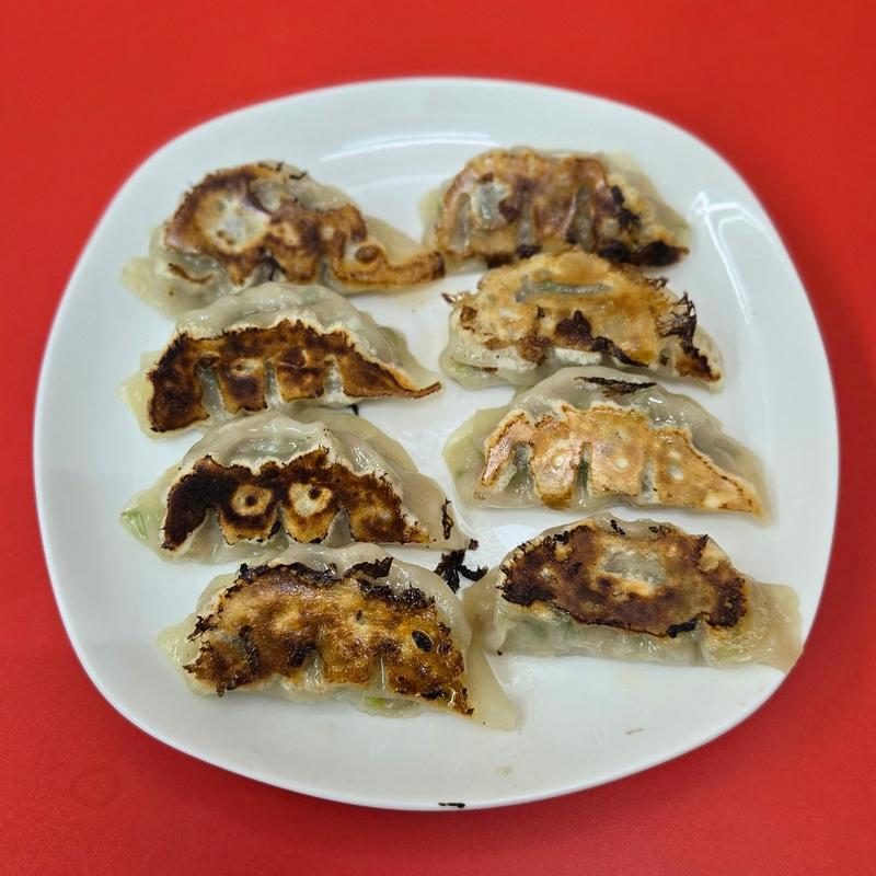 餃子(中華料理 とんとん)