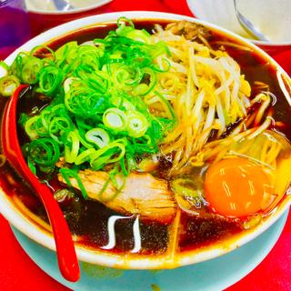 (新福菜館 本店 （しんぷくさいかん）)