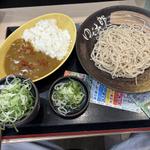 朝セット　カレー