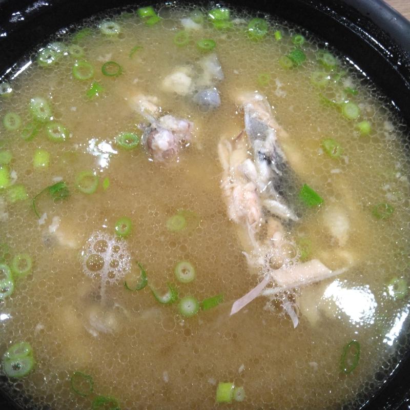 あら汁(若竹丸 藤沢店)