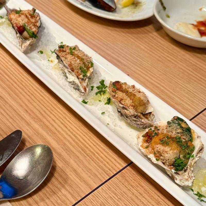 牡蠣と菜の花・ベーコンのオーブン焼き (ブルーオーシャングリル )