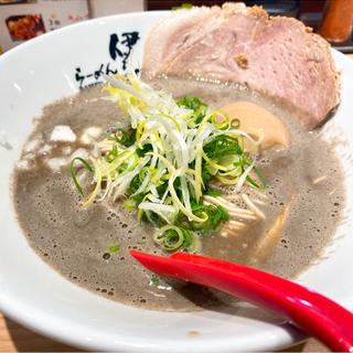 煮干し醤油らーめん(らーめん 伊藝 （ラーメン イゲイ）)