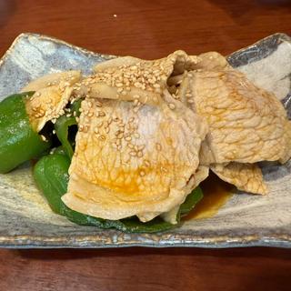 豚肉とピーマンのカラシ和え(とんかつかつ吉)