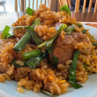 レバーガーリックチャーハン・唐揚げセット(陳記饅頭)