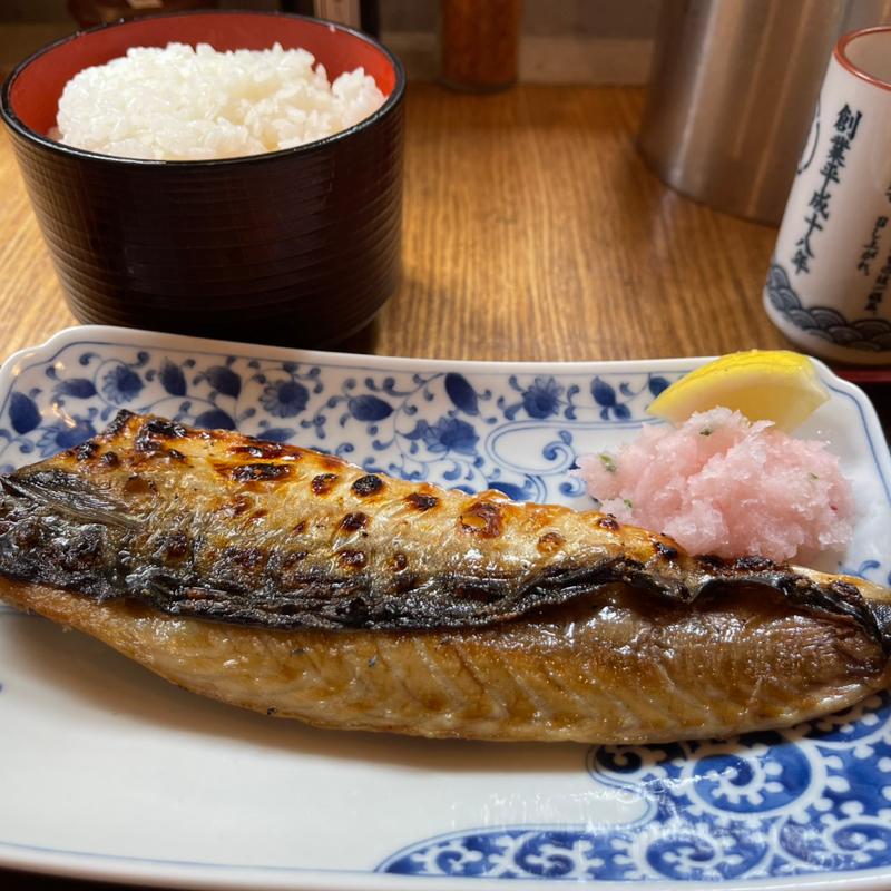 とろさば旨塩焼き定食　大盛り(炭火焼専門食処 白銀屋 中野坂上分店)