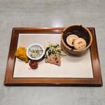 前菜盛り合わせ
