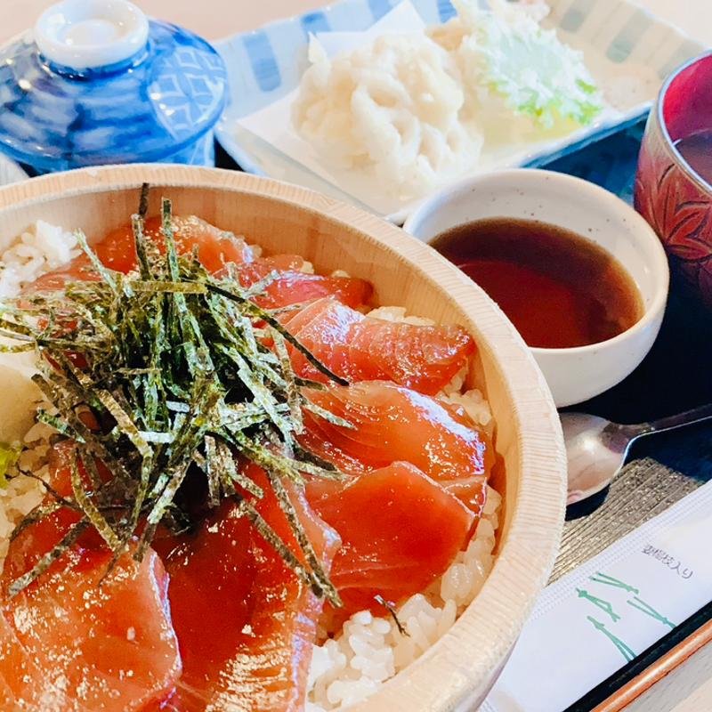 梅 平膳(てごね寿司)(すし久 伊勢内宮おかげ横丁)