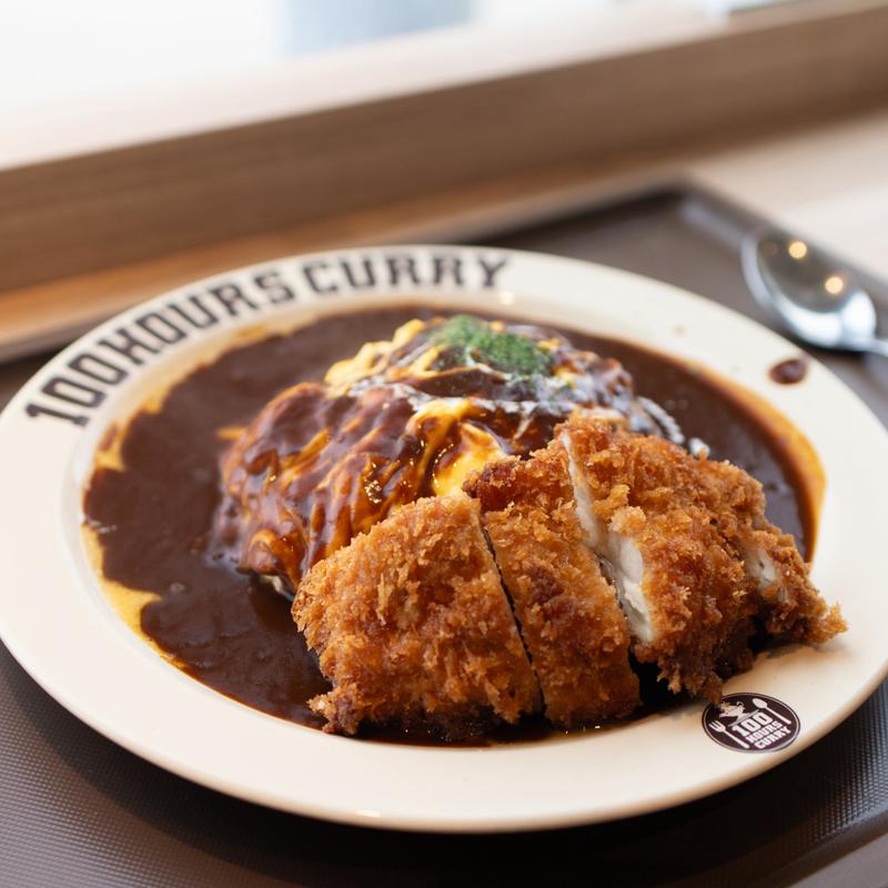 とろとろ卵のオムカツカレー(100時間カレー  神戸空港店)