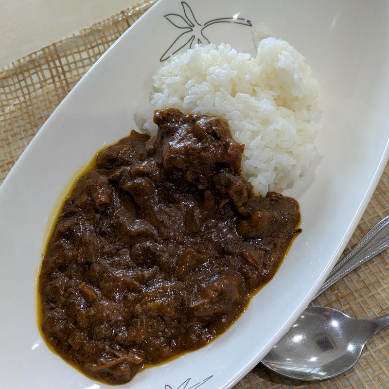 牛すじカレー(童夢カフェ インオペラ （童夢カフェ in OPERA）)