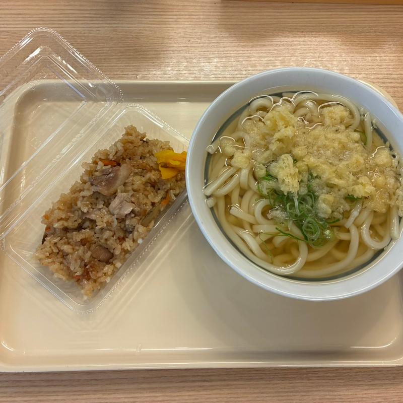 朝うどん(つるまる饂飩 高麗橋店)