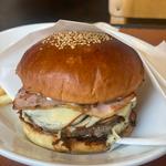 チーズバーガー(ゴールデンブラウン フクオカ(GOLDEN BROWN FUKUOKA))