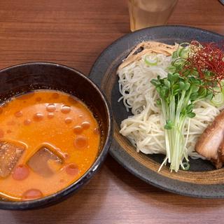 冷やし胡麻味噌辛つけ麺(らーめん餃子専門　こむさし)