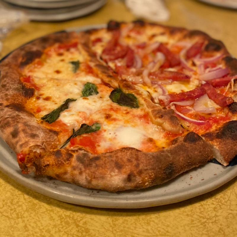 (ラ・ロカンダ・デル・ピットーレ （PIZZERIA La locanda del pittoria）)