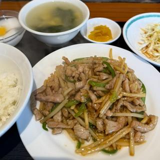 青椒豚肉絲(好来屋)