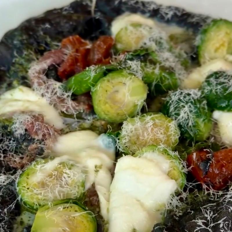 アンチョビのピザ(カトリカ)