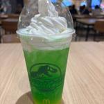 マックフロート　パイナップルメロン