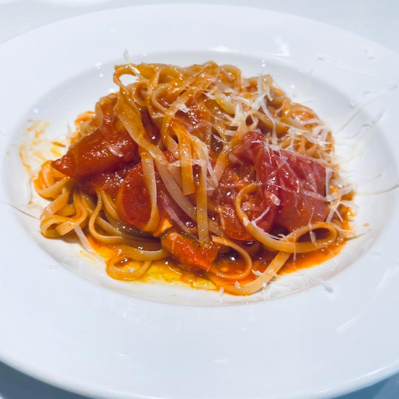 フルーツトマトとパルミジャーノの完熟トマトソース(ESPRESSO D WORKS 池袋)