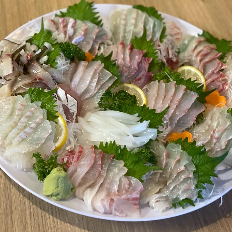 刺身(（株）山下水産)