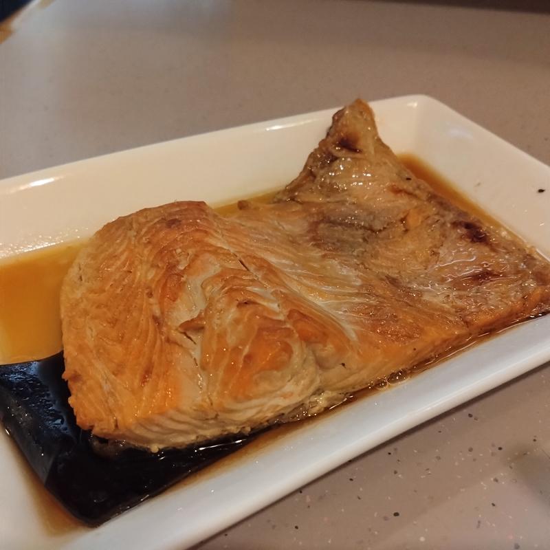 銀鮭(食べ呑み処 佳)