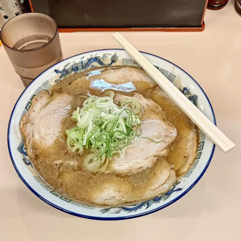 チャーシューメン(たかはし中華そば店 （たかはしちゅうかそばてん）)