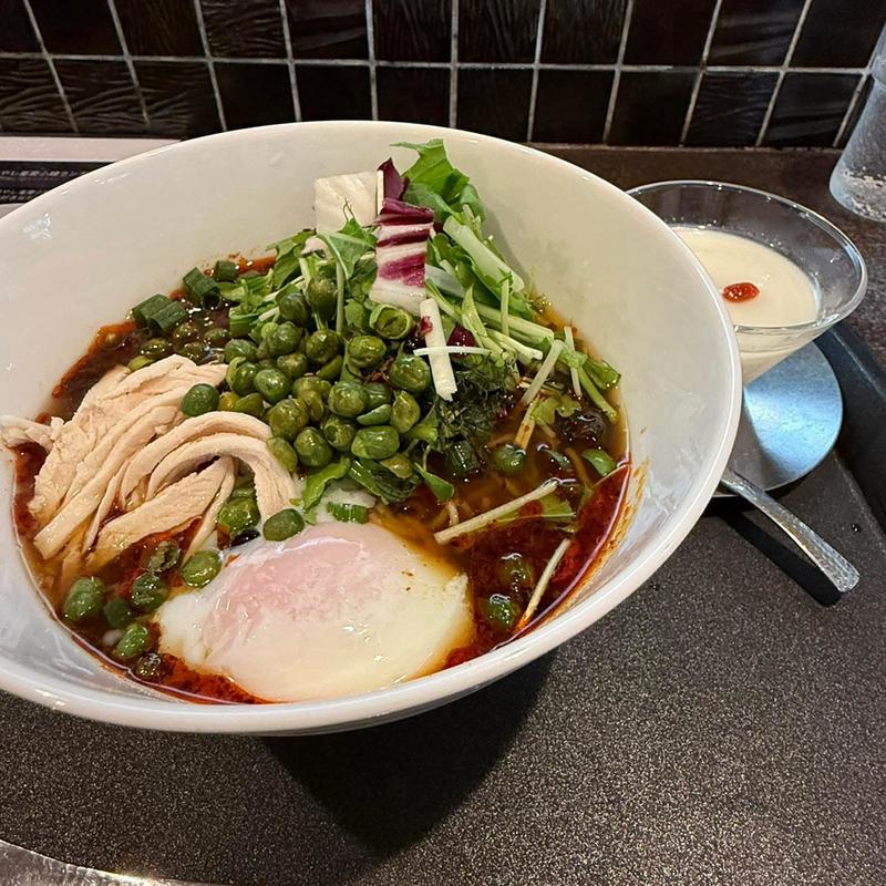 重慶小麺(小菜一碟)