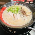 泡系濃厚とんこつラーメン(麺どころ千屋)