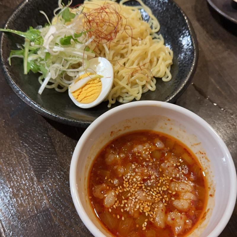 ホルモン入りつけ麺(もつ鍋居酒屋　熱炎 （ねつえん）)