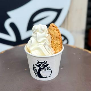 一口アップルパイアイス(あっぷるぱい 考太郎 鎌倉本店)