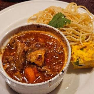 牛すじの煮込みローマ風(ラ・タベルナ )