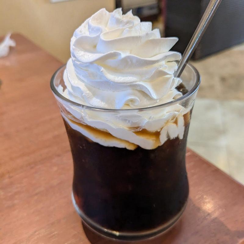 アイスウインナーコーヒー(カフェレスト シエン)