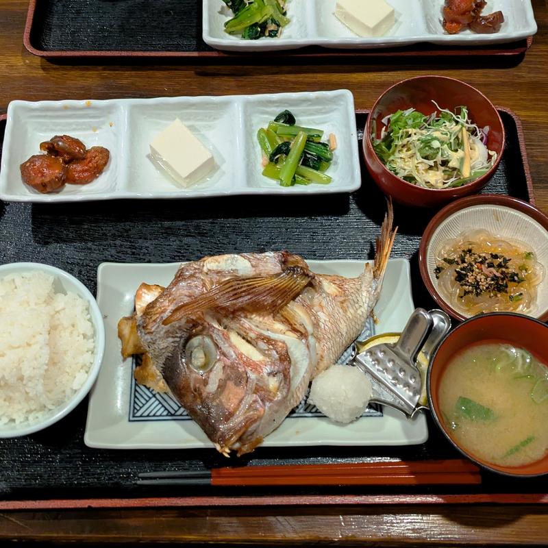 日替わりお魚定食(ぶん福茶がま)